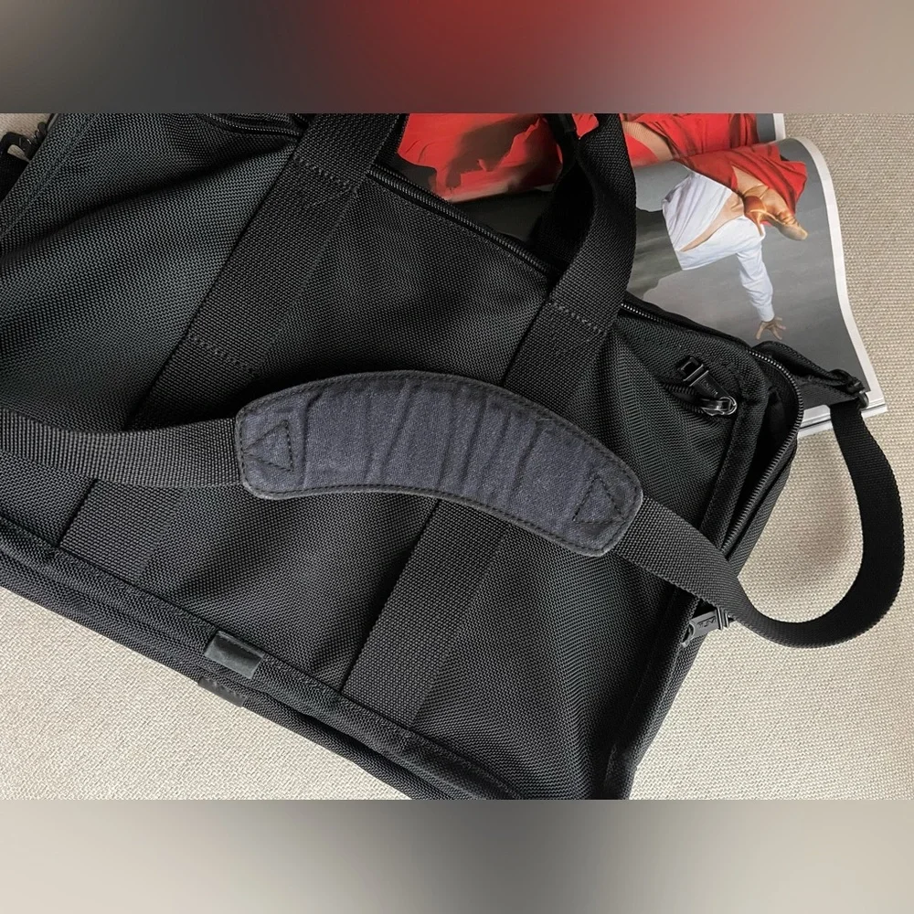 Tumi Slim Nylon Ballistic Mini Laptop Ipad Computer Travel Bag In Black